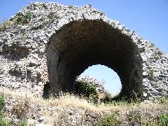 imgp1033_football_tunnel.jpg